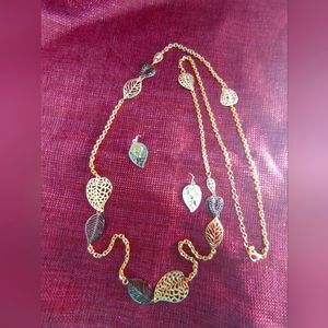 Filigree Leaf Necklace and earring set.